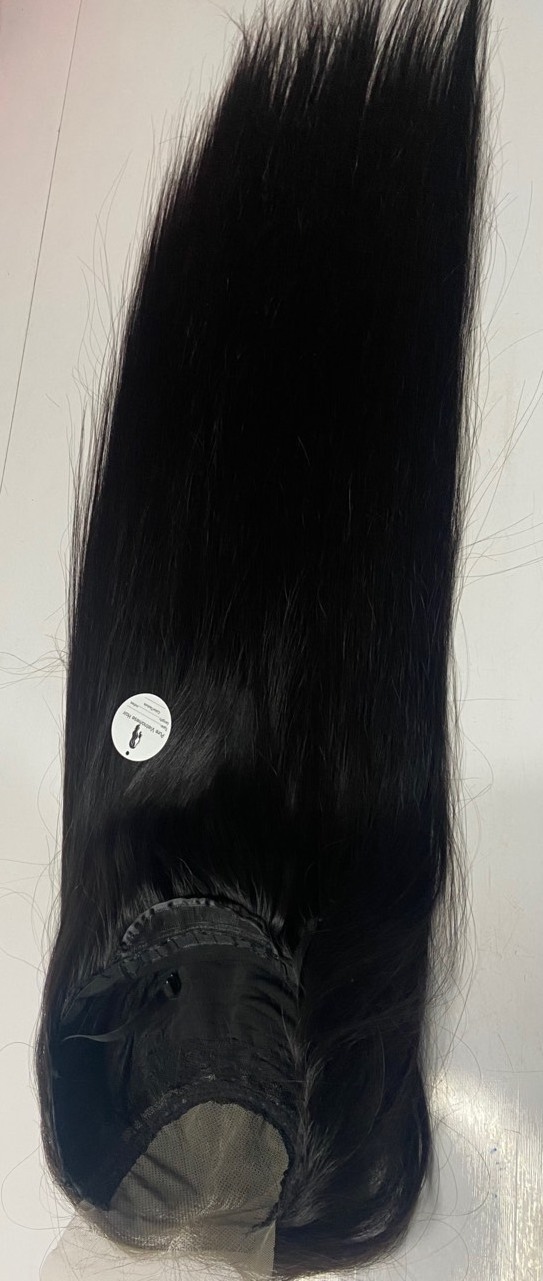 Hot Sell 32 Inch 13X4 13x6 360 Water Wave Deep Wave Natural Black 613 Brazilian 100% Virgin Human Hair Full Lace Front Wig