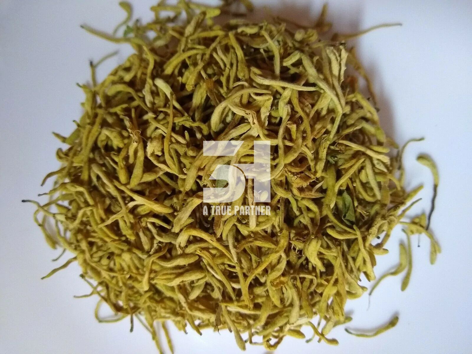 100% Natural High Quality Dried Honeysuckle for Tea from Vietnam with Best Price (Ms. Nancy - +84981859069)