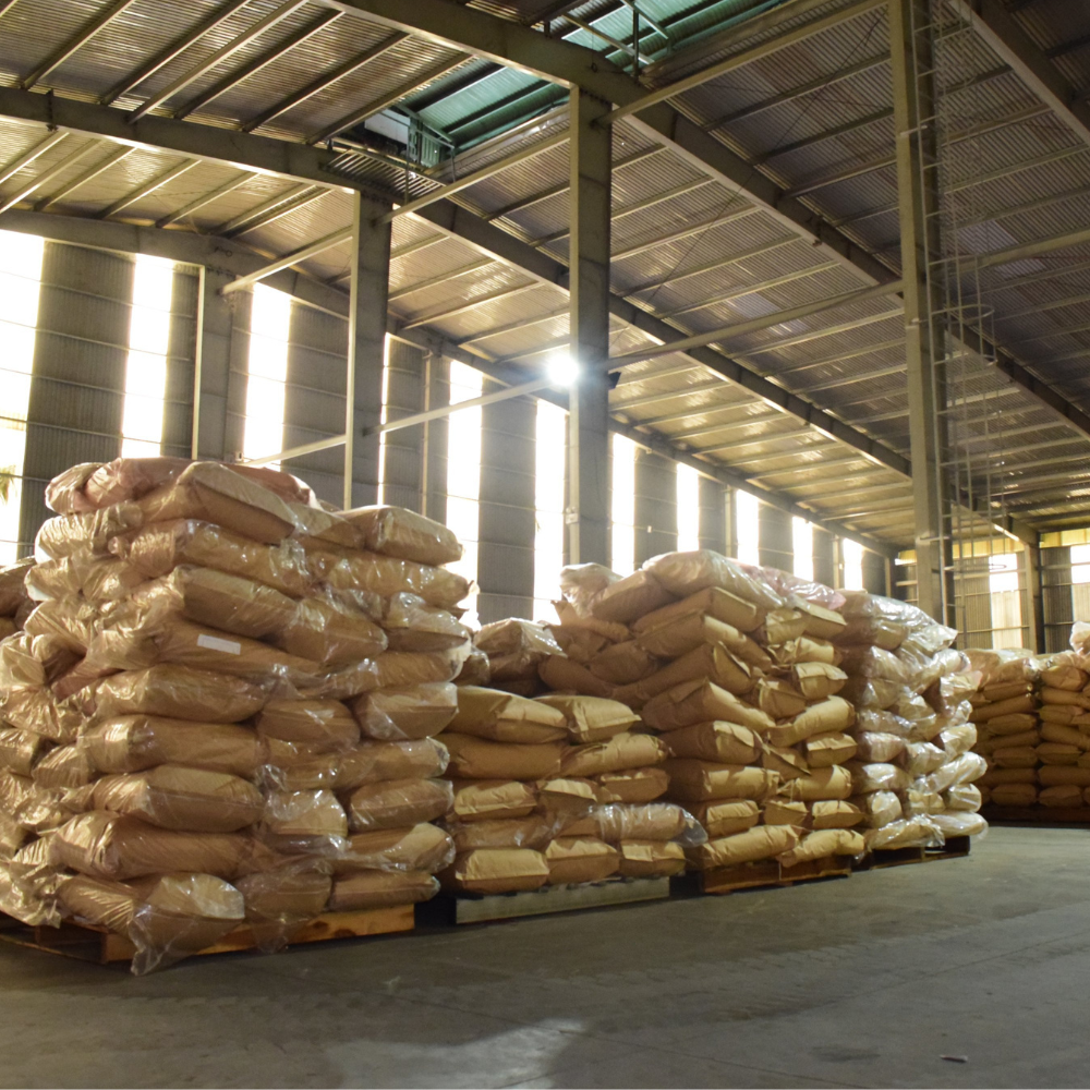 High Caffeine Instant Coffee from Vietnam Spray Dried and Bulk Ready to Export Good Factory Price OEM Accepted