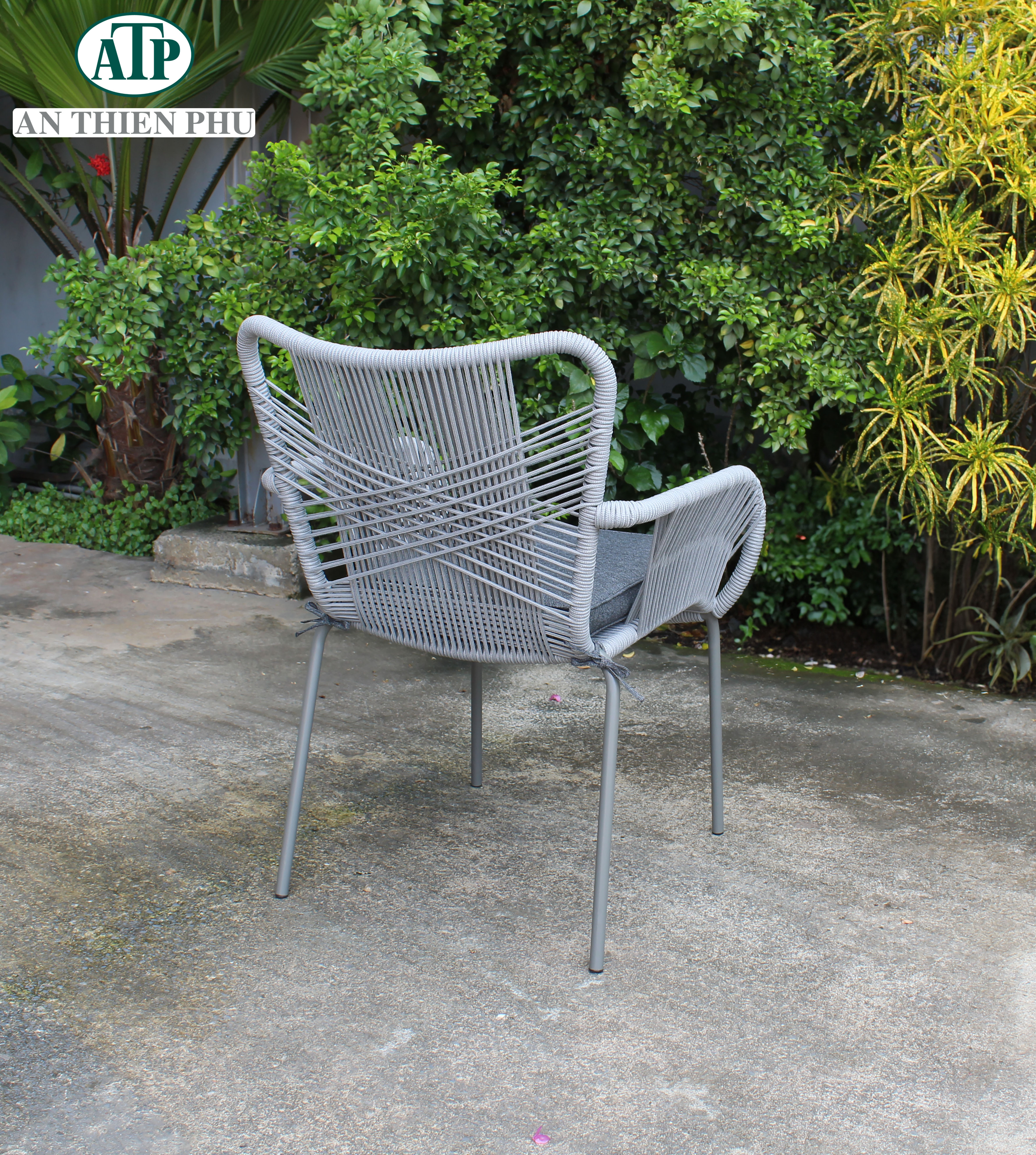 Galvanized steel with  dining chairs garden rope furniture Outdoor Modern Design made by Viet Nam manufacture