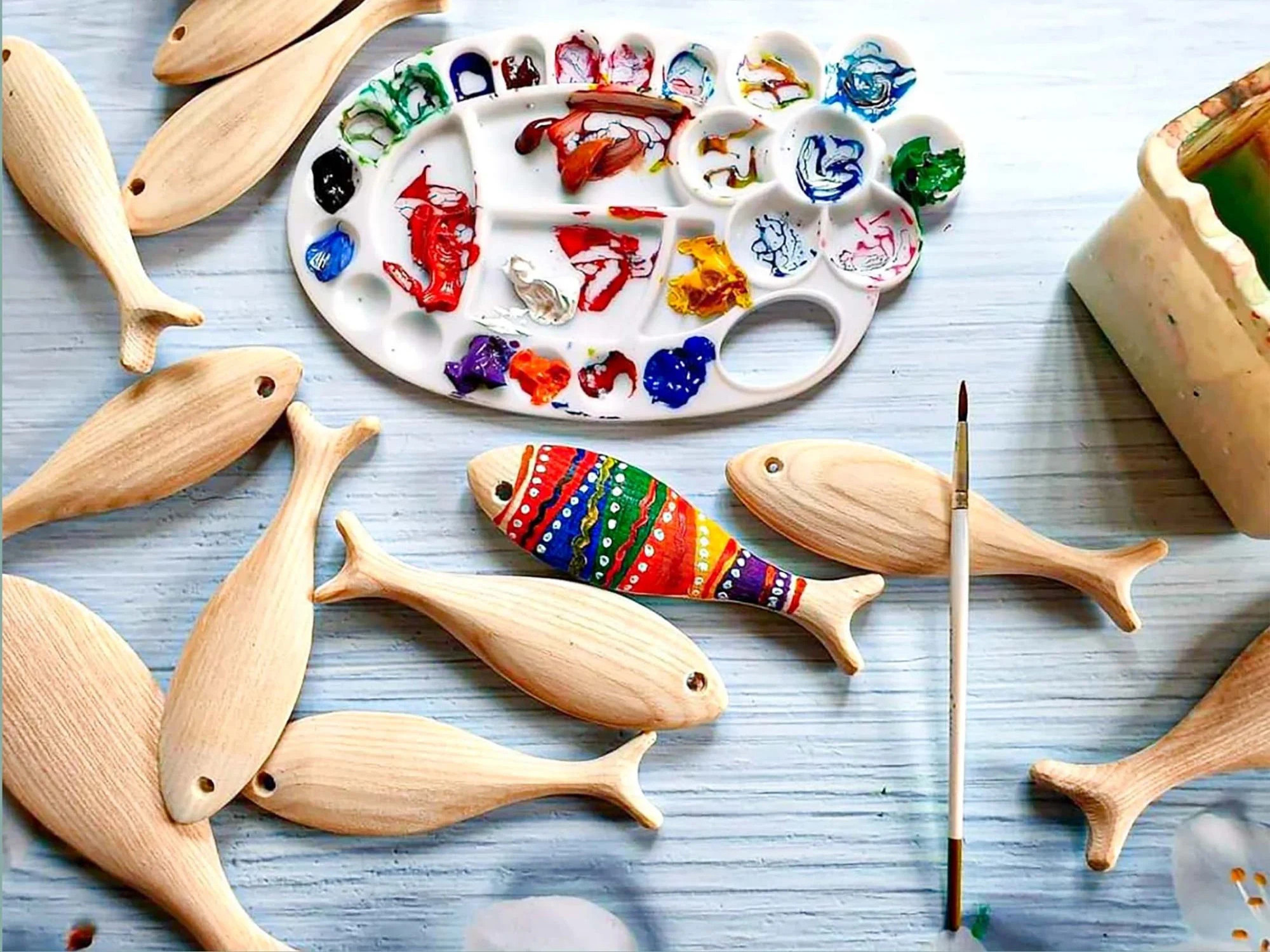 Hot sale wall hanging wooden fish eco- friendly decorations for home crafts and gift