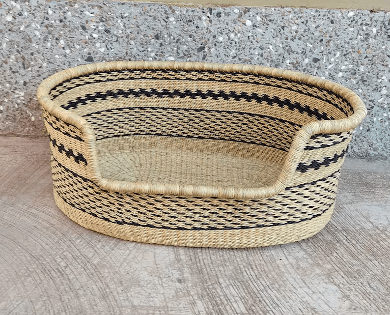 PERFECT Pet Bed Basket, Comfortable Bed for Dog and cat FRIENDLY ENVIRONMENT Organic rattan