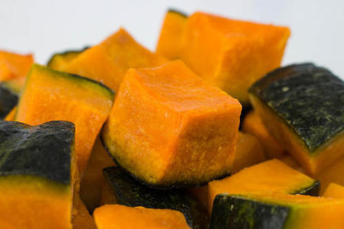 IQF Frozen fresh winter pumpkin squash dices with Cheapest price from Vietnam