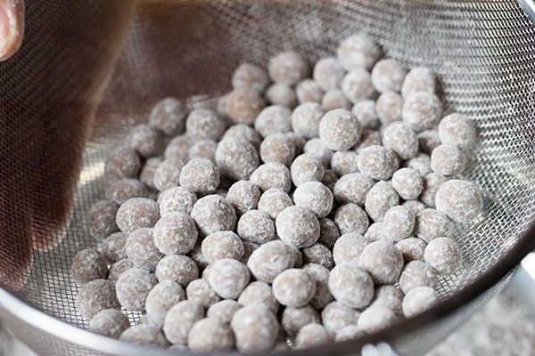 Naturally Produced TAPIOCA PEARLS EXPORT FROM VIETNAM