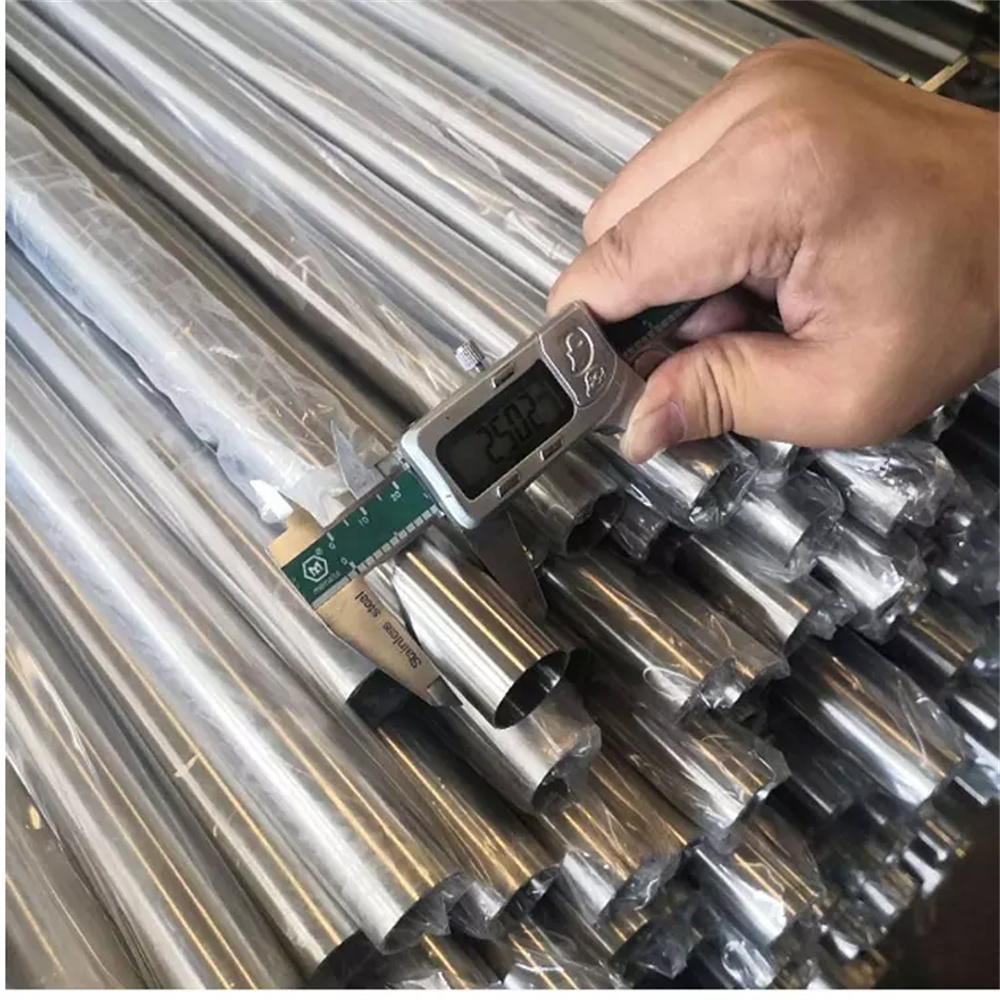 Fast Delivery Customized 201 202 301 304 304L 321 316 316L seamless stainless steel pipe 304