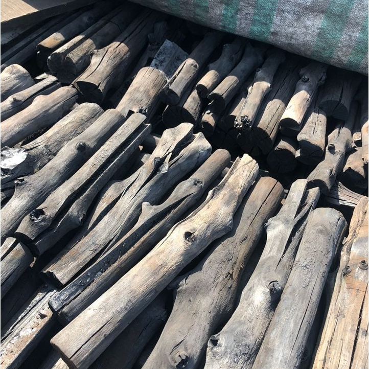 Wholesale High quality Natural Solid Wood Black Charcoal -  Mangrove/ Longan/ Coffee Wood Smokeless Charcoal for BBQ