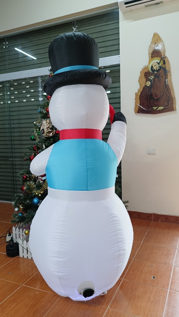 OEM ODM Manufacture in Vietnam 7ft Snowman Christmas advertising inflatable  cute reindeer Christmas inflatable yard decoration