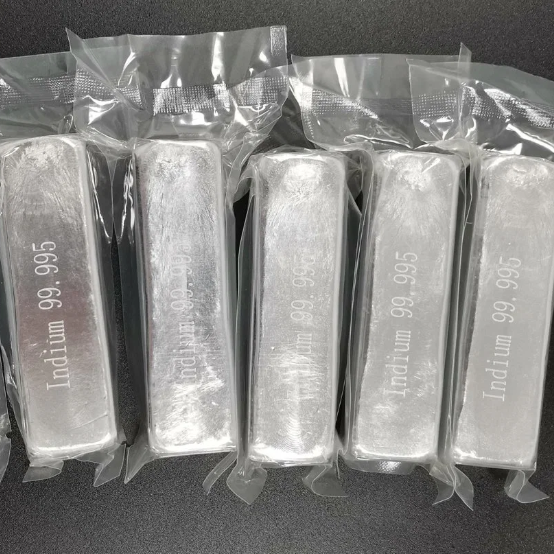 Soft texture, good plasticity and ductility, silver white fusible sparse metal pure indium ingot