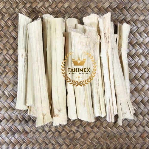 Top Selling 100% Vietnam Natural Dried Sweet Sugarcane Stick for pet/Cane Sticks Chewing Toys for Small Pets