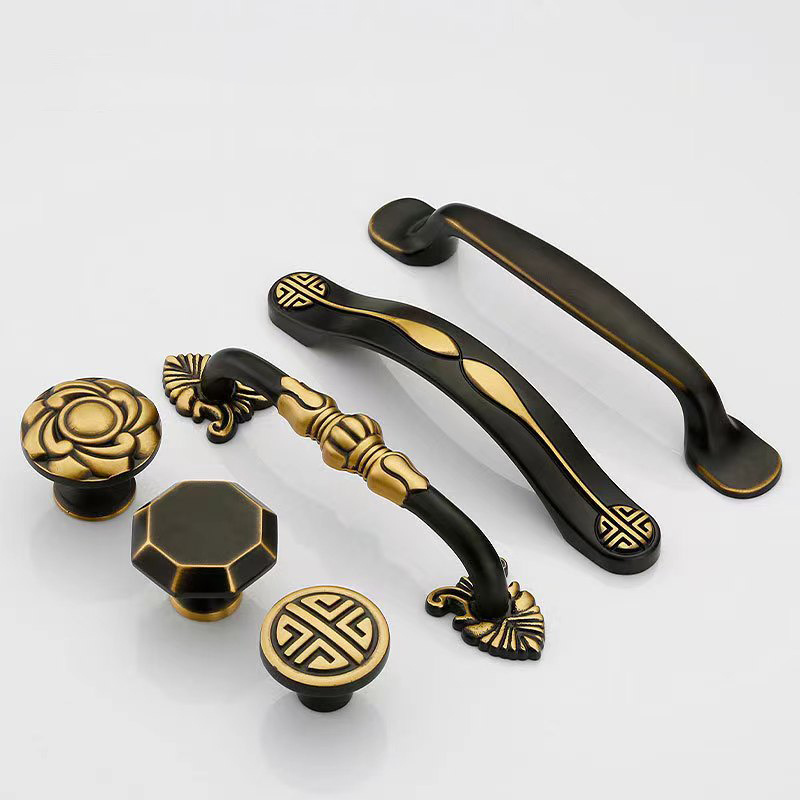 Fashion wardrobe brass Cabinet Handles Pure Copper Cabinet Door Handle Animal Furniture Handles Knobs