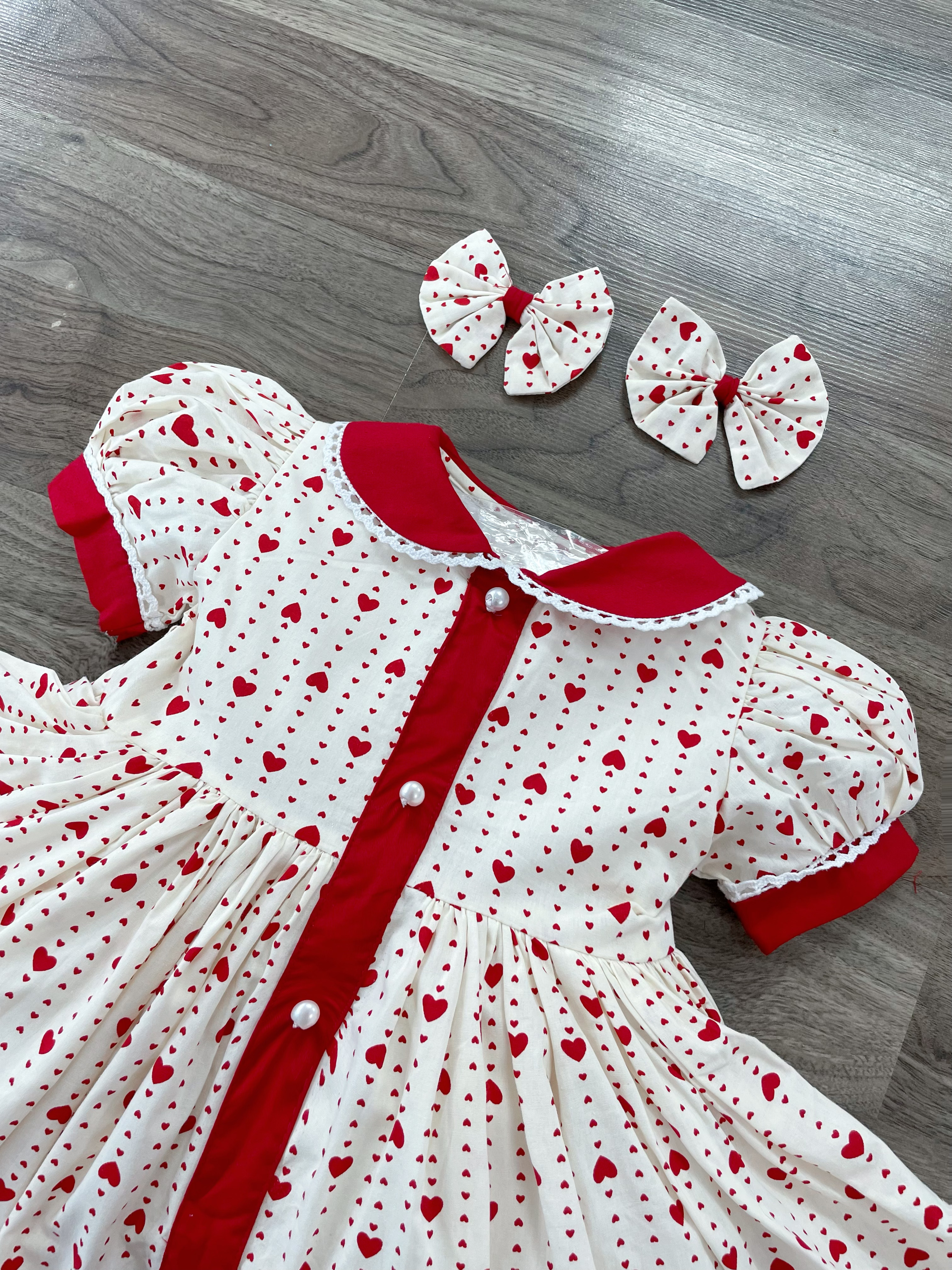 Heart pattern handmade smocking dress for Valentine holidays wholesale manufacturer smocked clothing