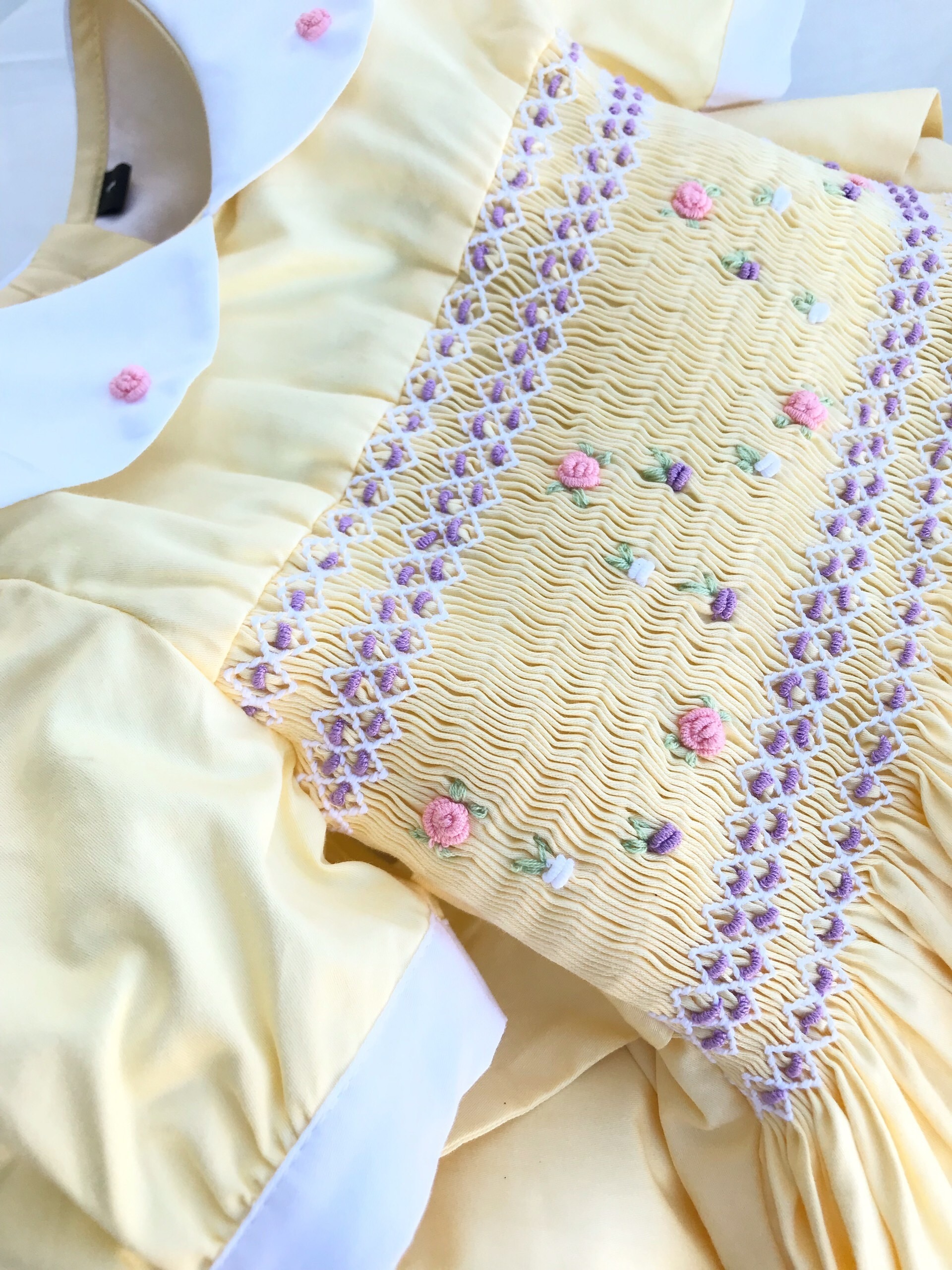 Children's Clothing Cotton Handmade Smocked Dress Lemon cotton silk for Easter holiday Lace Collar Dress