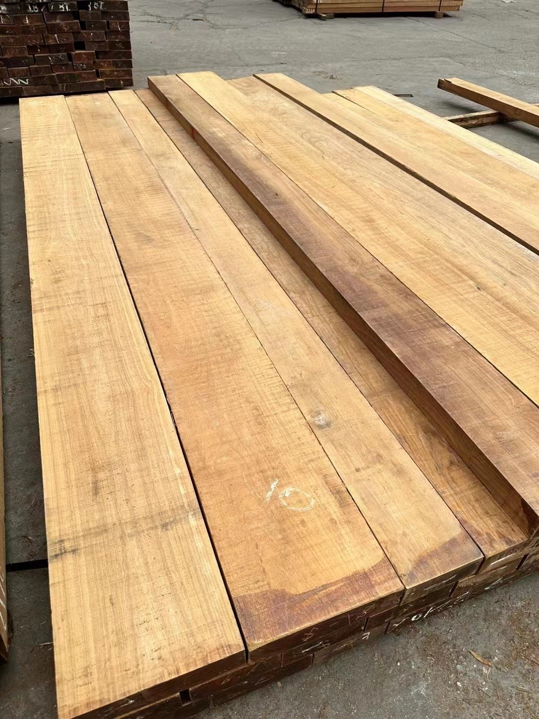 High Quality Wood Teak Timber Cheap Price Export India Solid Natural Wood 10mm-700mm Industrial Kiln Dried Rough