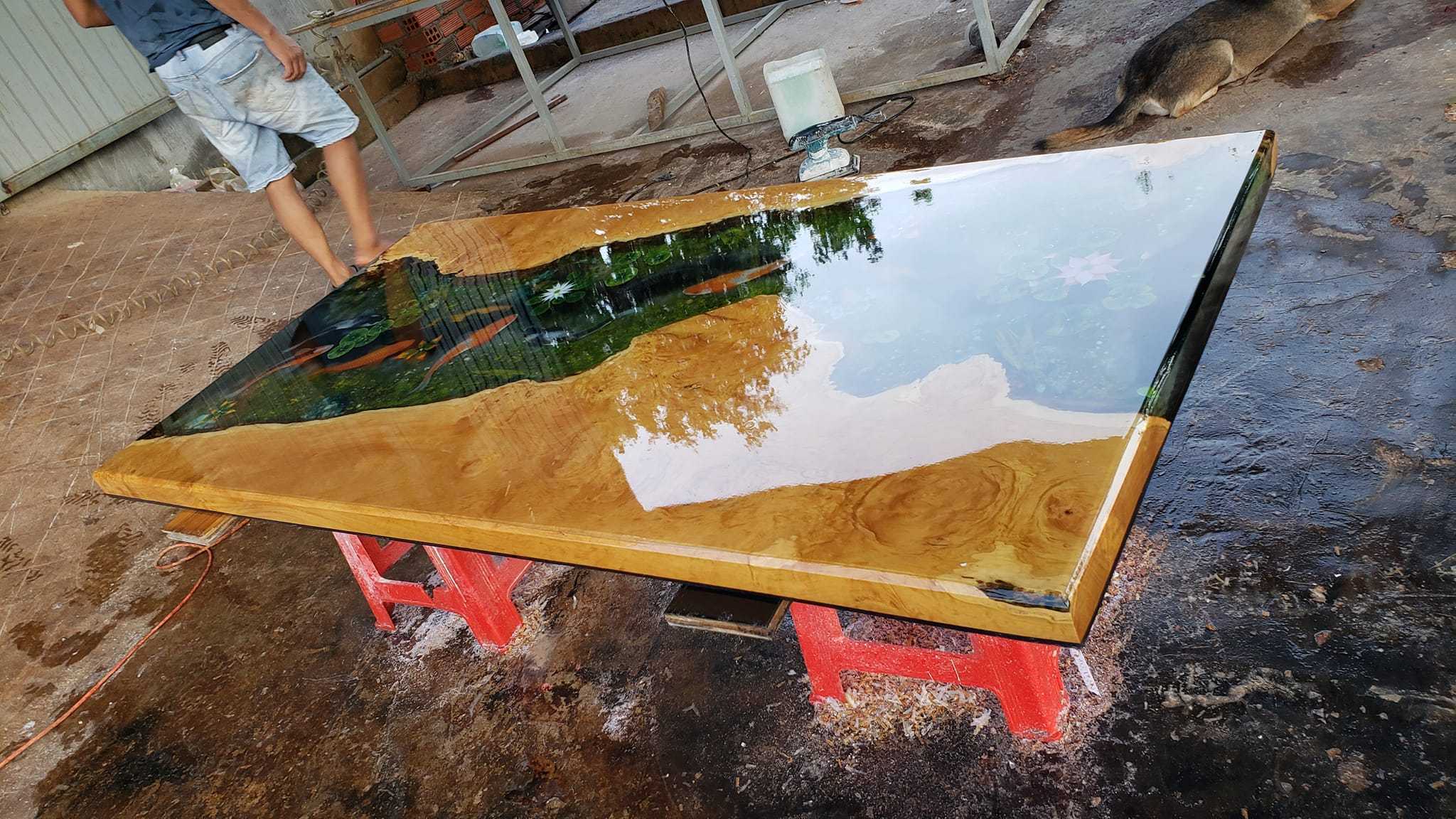 Best selling epoxy resin table - natural live edge solid saman wood -  high quality epoxy wood table