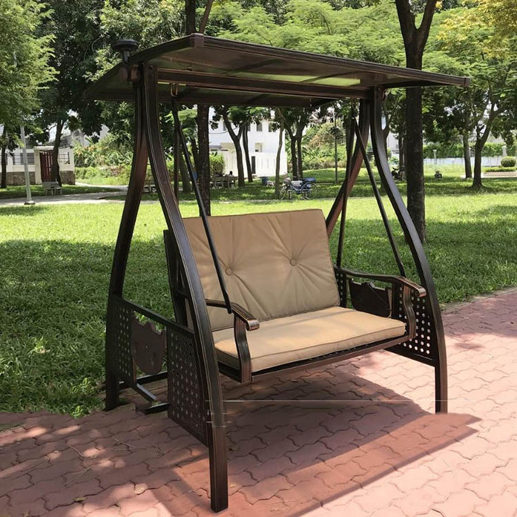 Metal outdoor swings suitable for parks, gardens, and amusement parks are made in Vietnam