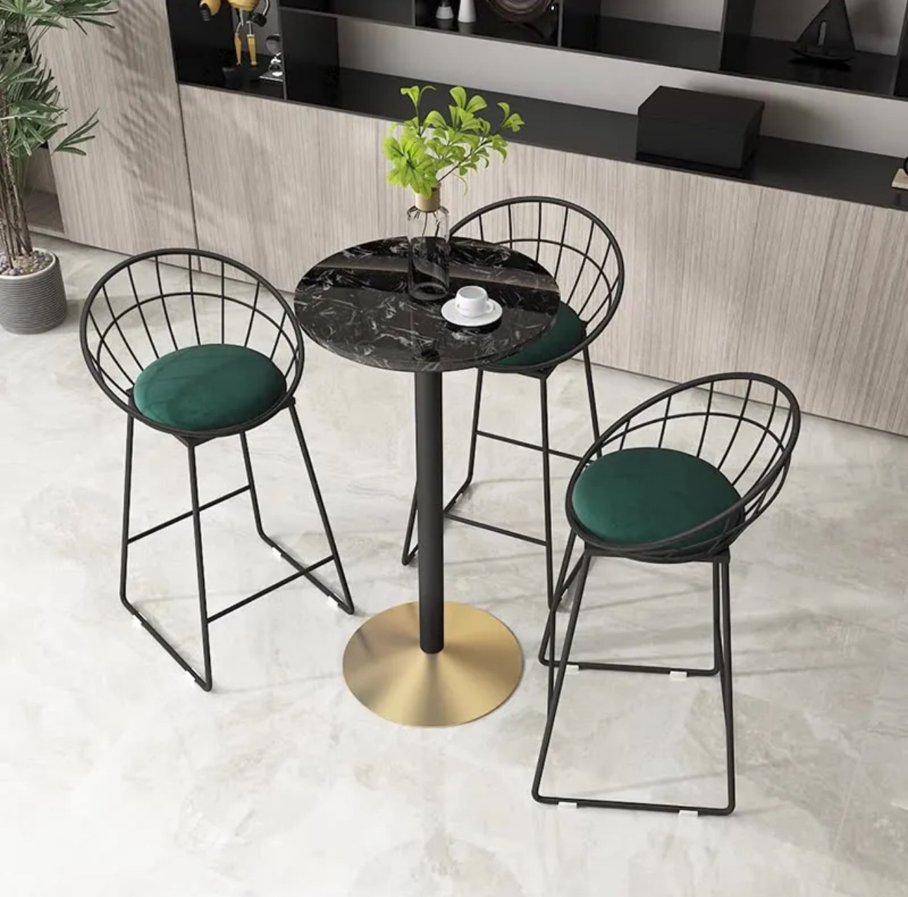 Cheap and Luxury Free Sample Indoor Outdoor Kitchen Chair Metal Frame Velvet Dining Room Chairs with Cushion Seat