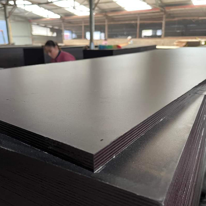 Vietnamese factory good price flexible plywood film faced plywood