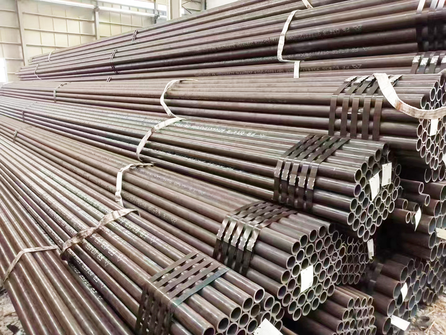 Complete specification normal pipe carbon steel A513 300mm 3 inch carbon steel pipe 3mm thickness