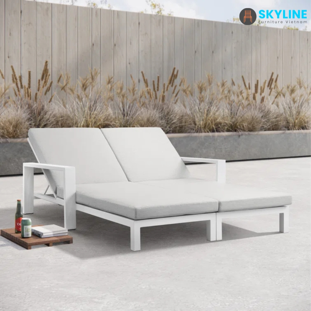 Skyline Hotel Pool Modern Swimming Pool Chaise Lounge Outdoor Furniture Double Pool Chairs Sun Loungers