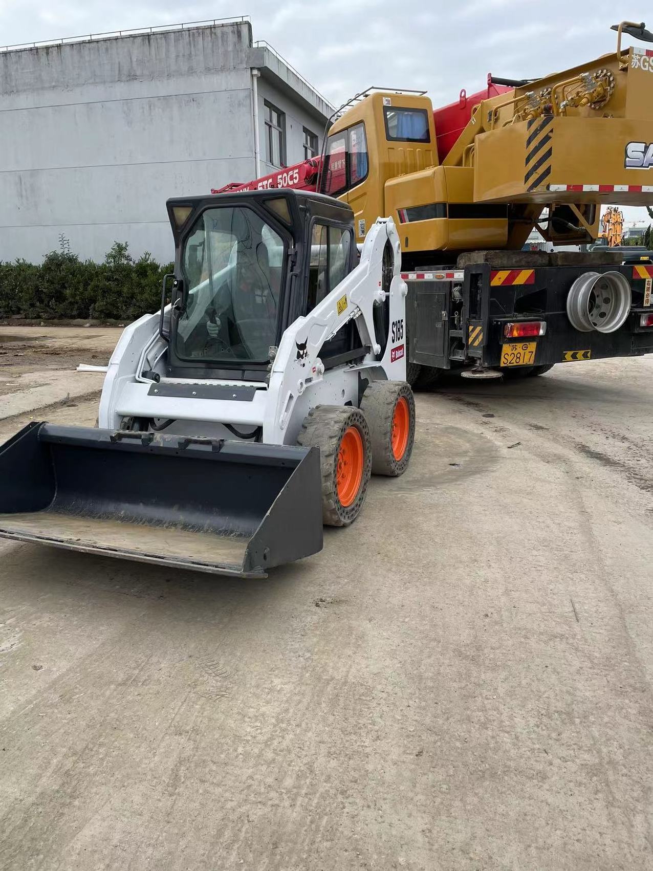 Used Powerful Performance Bobcat S185 S300 S70 mini Skid Steer Loader With Shovel Bucket