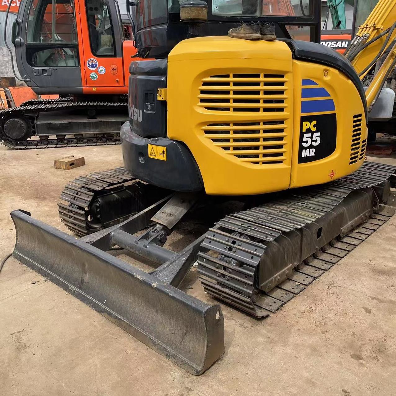 Used Komatsu PC55mr Crawler Excavators PC01 komatsu PC55/PC60 Mini Excavator With Spare Parts on Sale