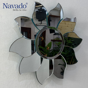 Wholesale Cheap Large Decorative 8-layer Silver Coated Wall Decoration Mirror For Living Room 80*80cm With High Standard