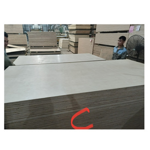 High pressure Birch Faced Plywood UV Finish in Vietnam Water Resistant Veneer Plywood Sheet for Decking