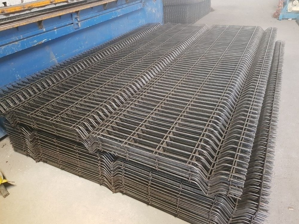 Top selling good quality 1x1 / 2x2 hot dipped galvanized welded mesh for sale