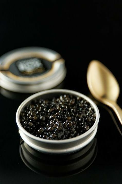 Imperial caviar 113 gram Canned Caviar for Food Black Caviar Frozen Fish Roe Sturgeon Fish Roe Salt Instant Food