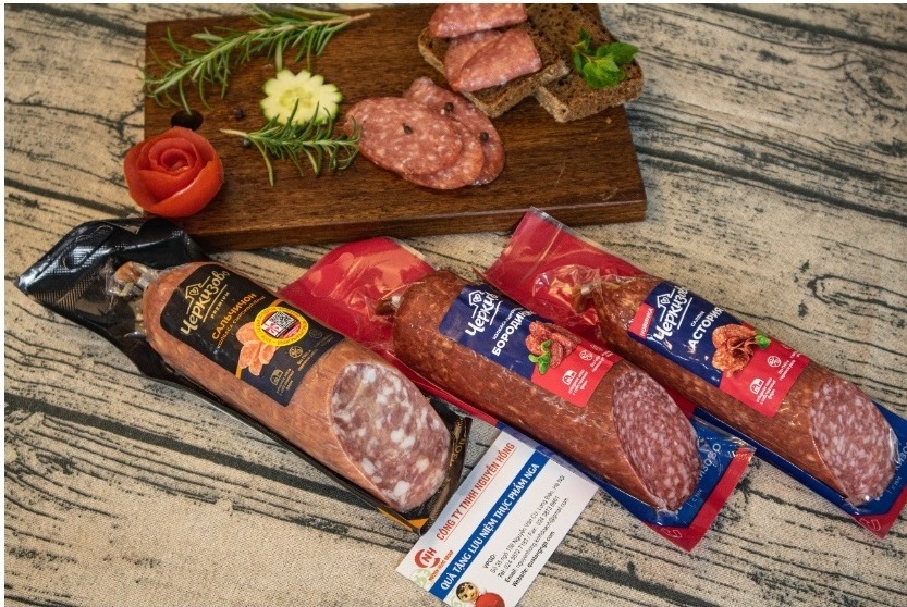 Smoked Sausage Borodinskaya from chicken meat Best Cold food Smoked Salami