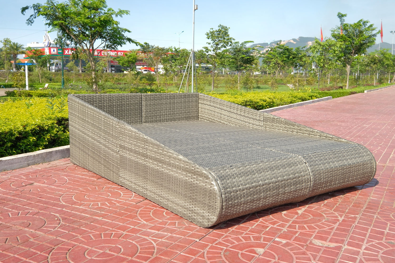 100% Eco-friendly  Sunbed Sofa With Size 200x142x59cm Made By Rattan For Indoor/ Outdoor Furniture