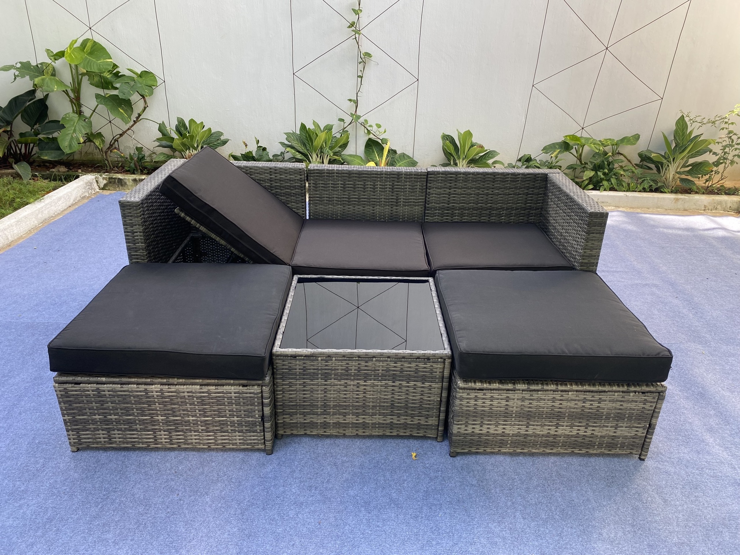 6 Pieces Outdoor Sectional Sofa Set All Weather Modern Garden Conversation Set with Cushion and Glass