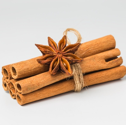 2022 Original Cinnamon/ Cassia sticks from Viet nam/ good price and high quality Vietnam Best Quality Bulk Price