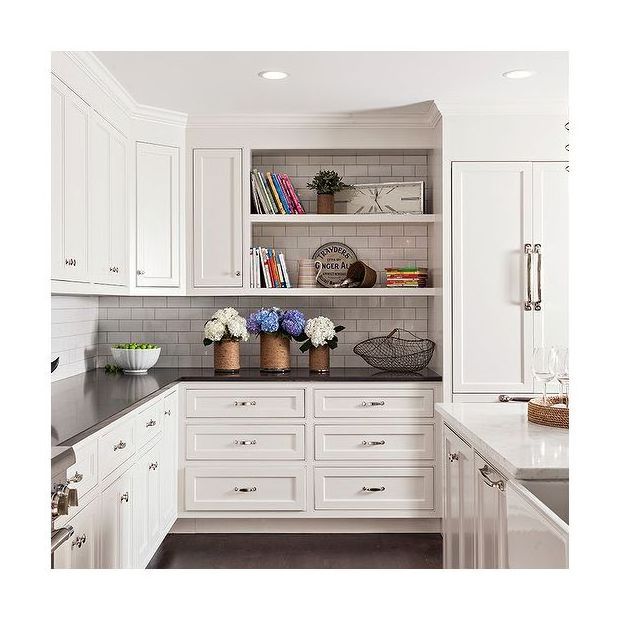 Furniture High Quality Cupboard Modular Modern Solid Wood Kitchen Cabinets for Home Kitchen Pantry