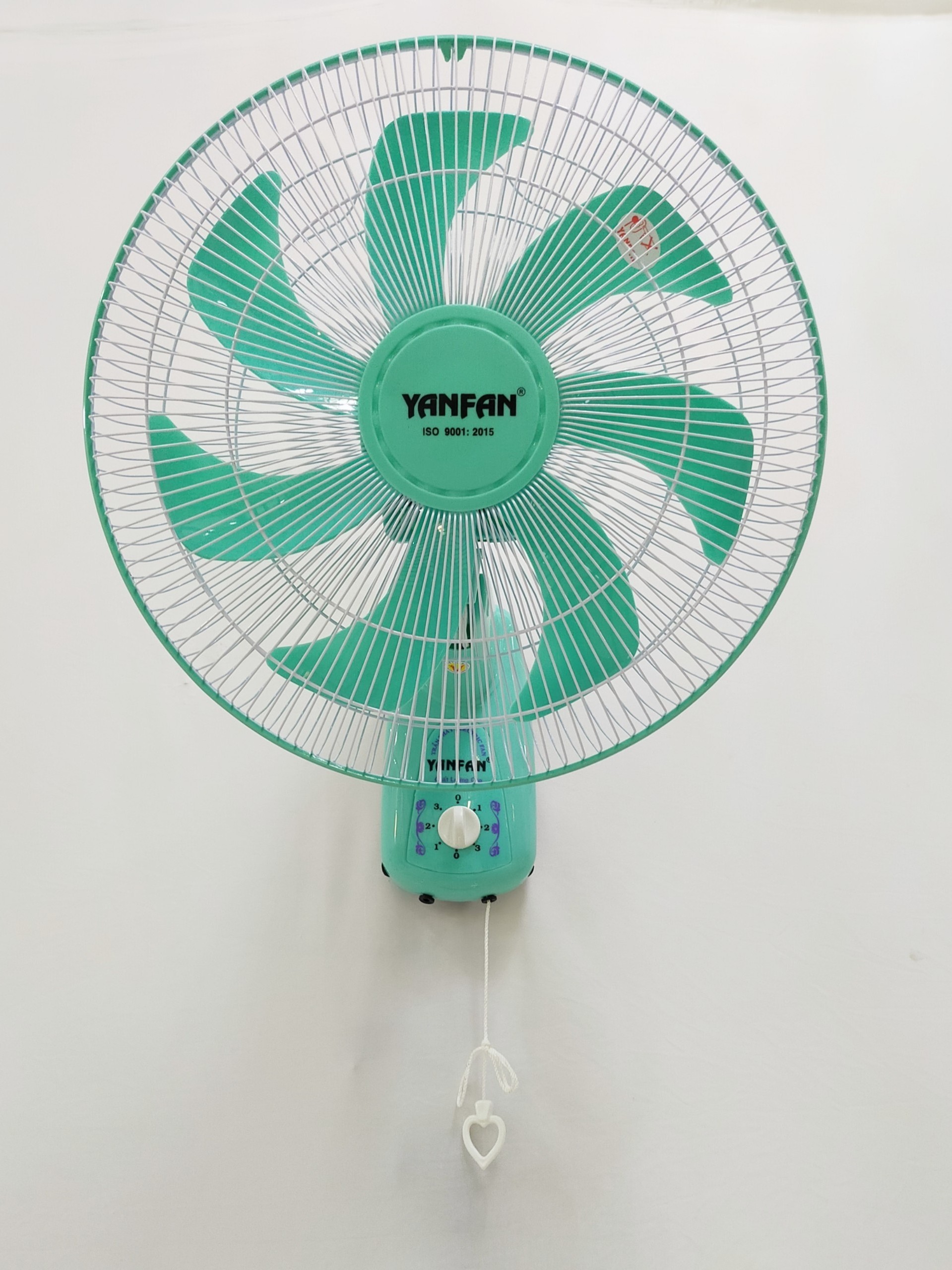 Vietnam Manufacturer Hot selling 16 inch Yanfan 1-Wire Wall Fan T402 electric ceiling fan home appliances air purifier