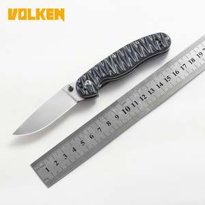 High quality outdoor cutting tool D2 material folding face carbon fiber handle portable pocket knife