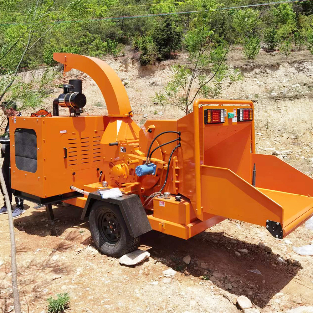 Diesel machine wood chipper15HP high power wood crusher factory tree branch crusher