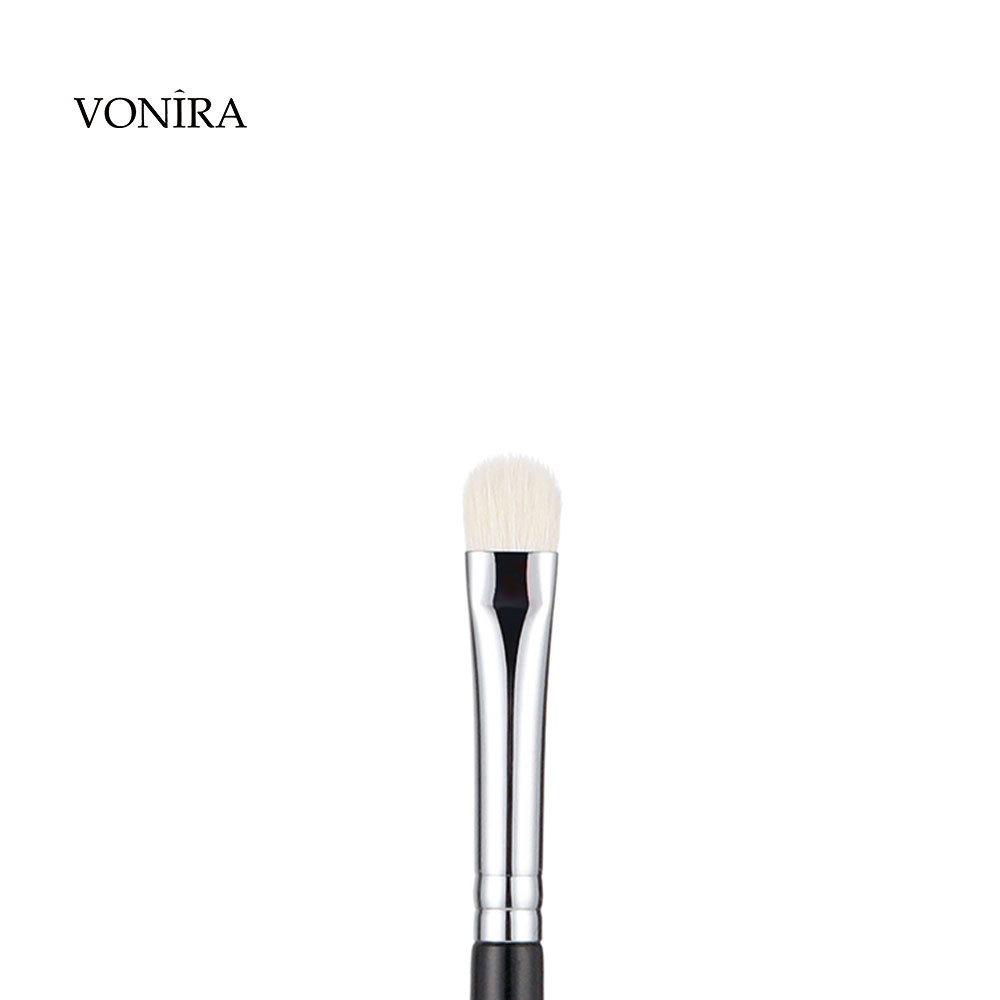 Vonira VHQ-138 Flat Medium Eye Shadow Eye Shader Brush With Silver Copper Ferrule Black Handle Custom Private Label Service