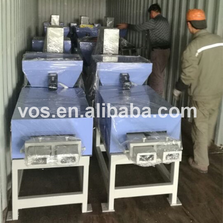 Automatic wood sawdust pallet block compressed making machine