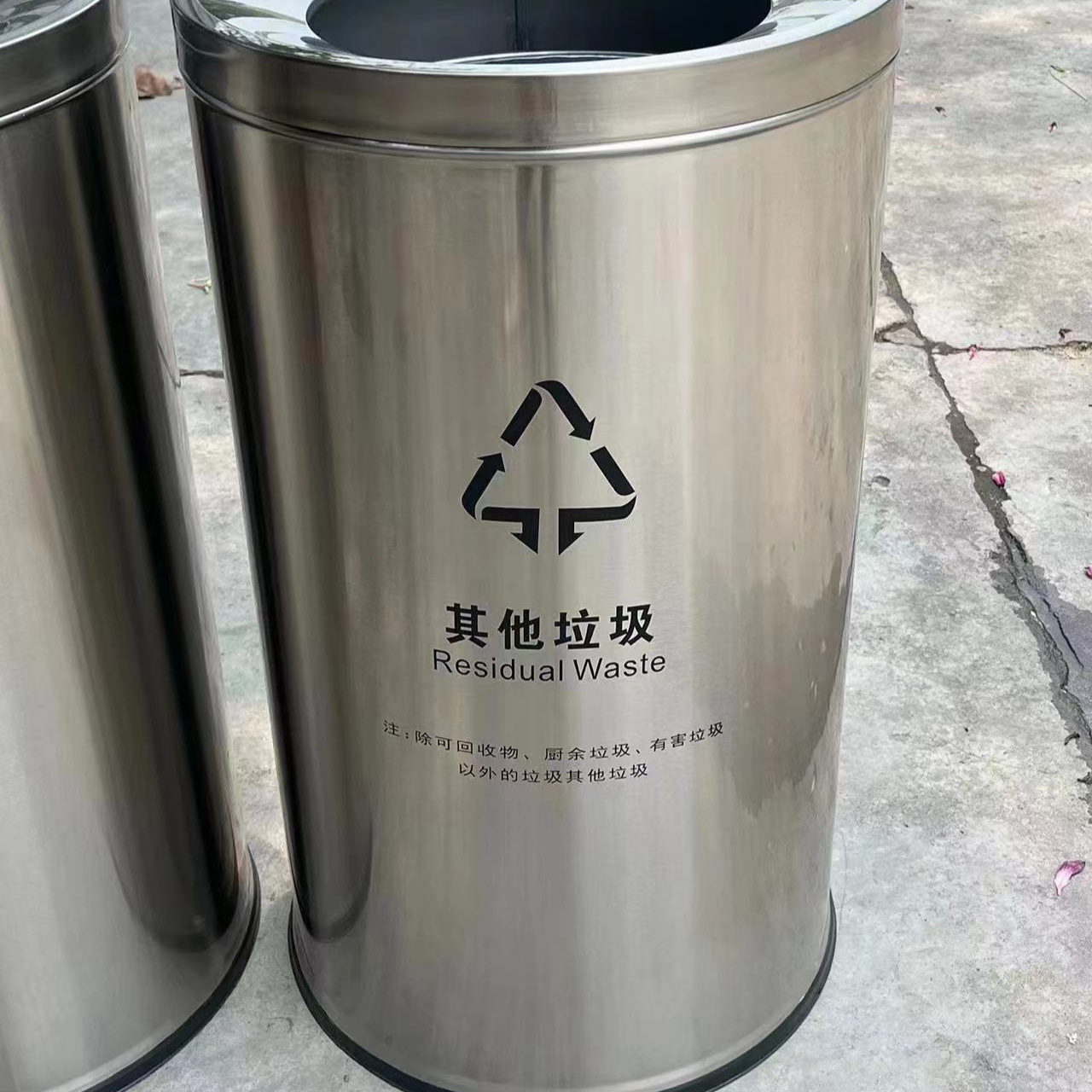 Outdoor and Indoor Stainless Steel Recycle Dustbin/lobby Trash can/Standing Waste bin