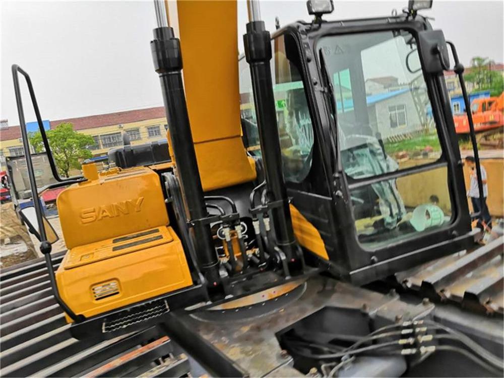 AMPHIBIOUS EXCAVATOR SY265 Operating weight 26500kg; Bucket 1.3cbm amphibious dredge excavator  for sale