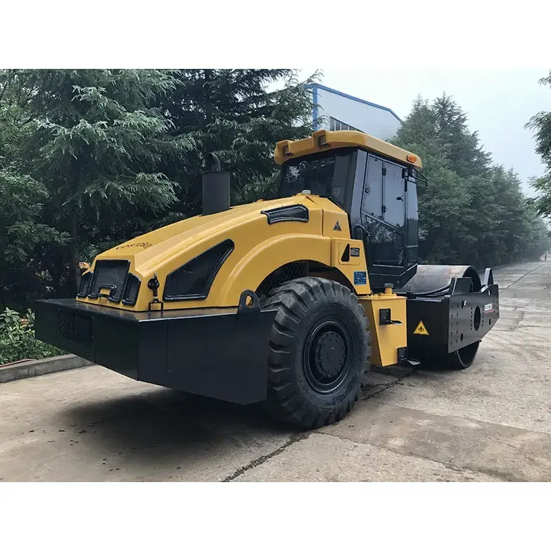 Drive Single Drum Vibratory Rapid Compaction Machine Dynamic Impact Compactor Rubber Wheel Pneumatic Tire Road Roller