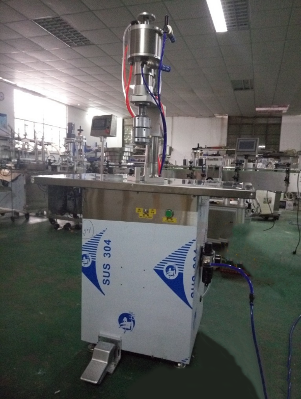 Semi Automatic 4 In 1 Spray Bottle Can Filler Body Spray Aerosol Can Paint Filling Machine