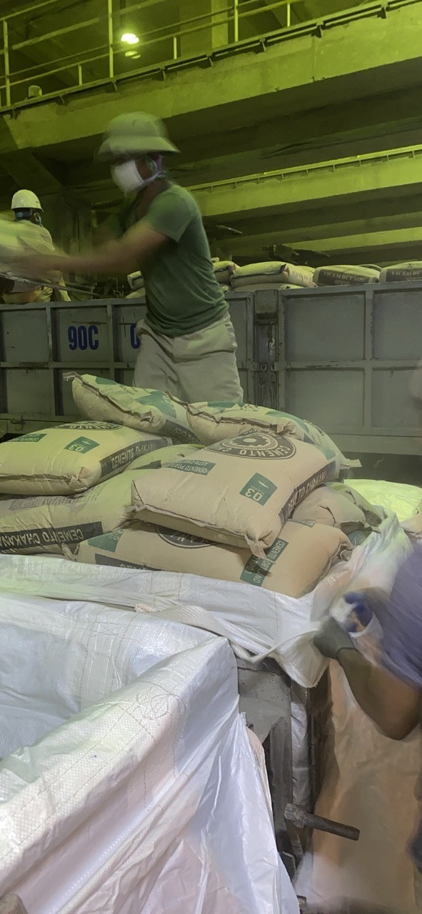 Portland cement typo I ASTM C595 ordinary portland cement Vietnam per bag per ton 42.5 bag 42.5kg