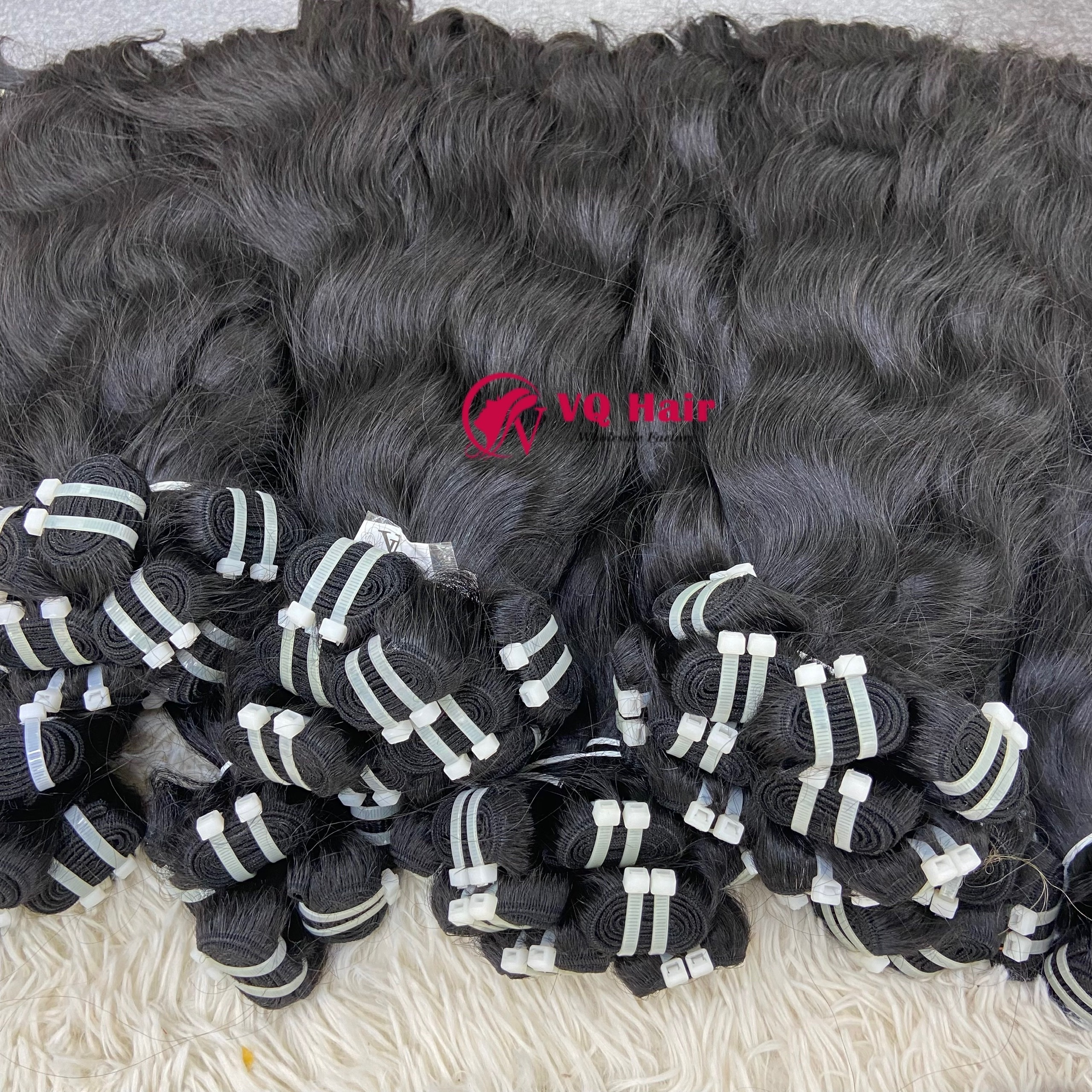 Hot selling 100% Virgin Raw Vietnamese Hair RAW Natural Wavy Human Hair Extensions Hair Vendors Vietnam High Quality