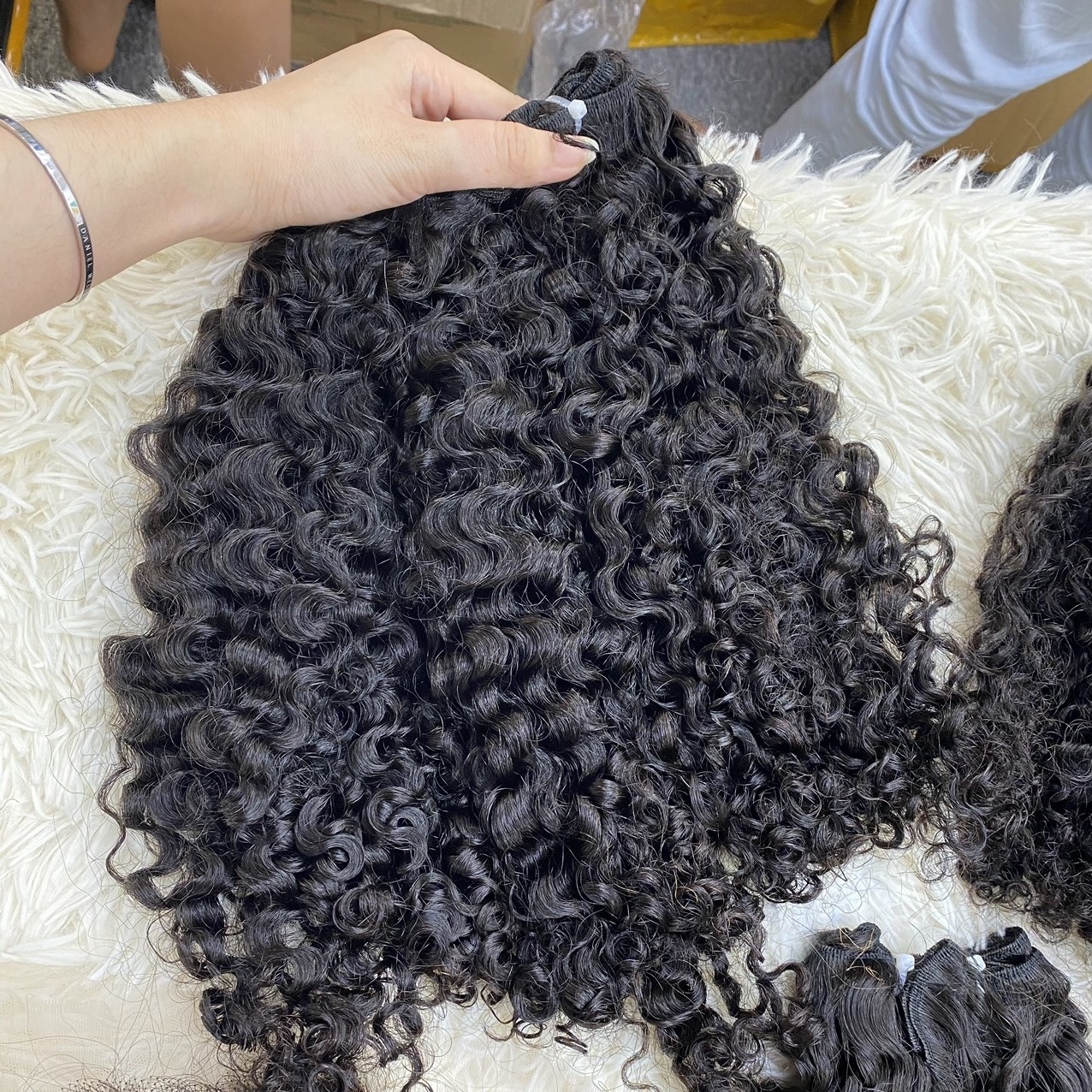 Kinky Curly Hair Virgin Brazilian Hair Bundles with Lace Front Closure 100 Virgin Hair Bundles for Black Women Fedex HEN Time