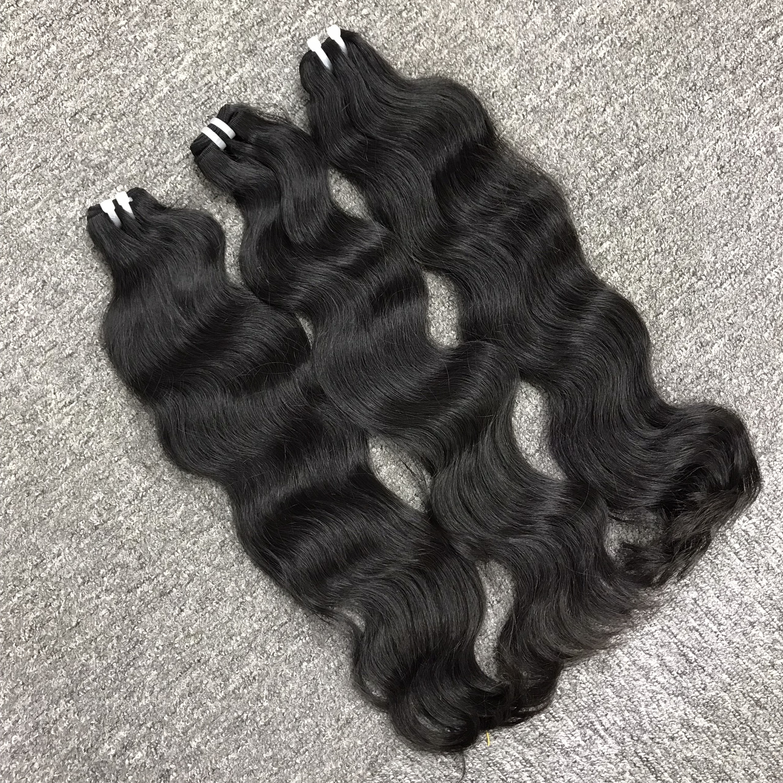 Top Wholesale Raw Hair Unprocessed Natural Wave Vietnamese Virgin Natural Wavy Hair Vendor Best Price Cuticle Aligned Human Hair