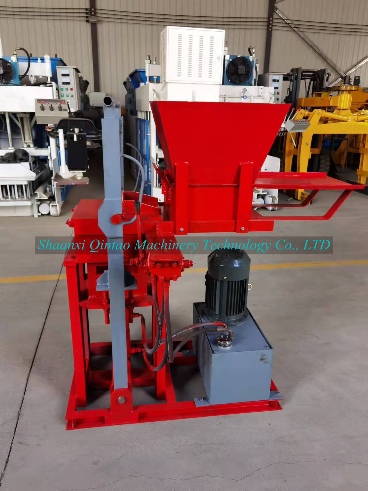 Small clay brick hydraulic interlocking brick machine for making bricks from various raw materials