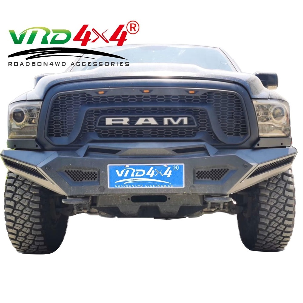 Body Kits For DODGE RAM 1500 Steel Front Bumper with Light