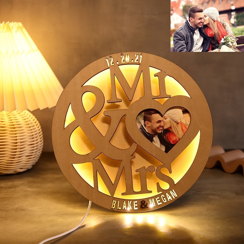 Wooden LED table lamp for bedroom with simple engraving  photo frame for wedding room decoration gift for lover and wife